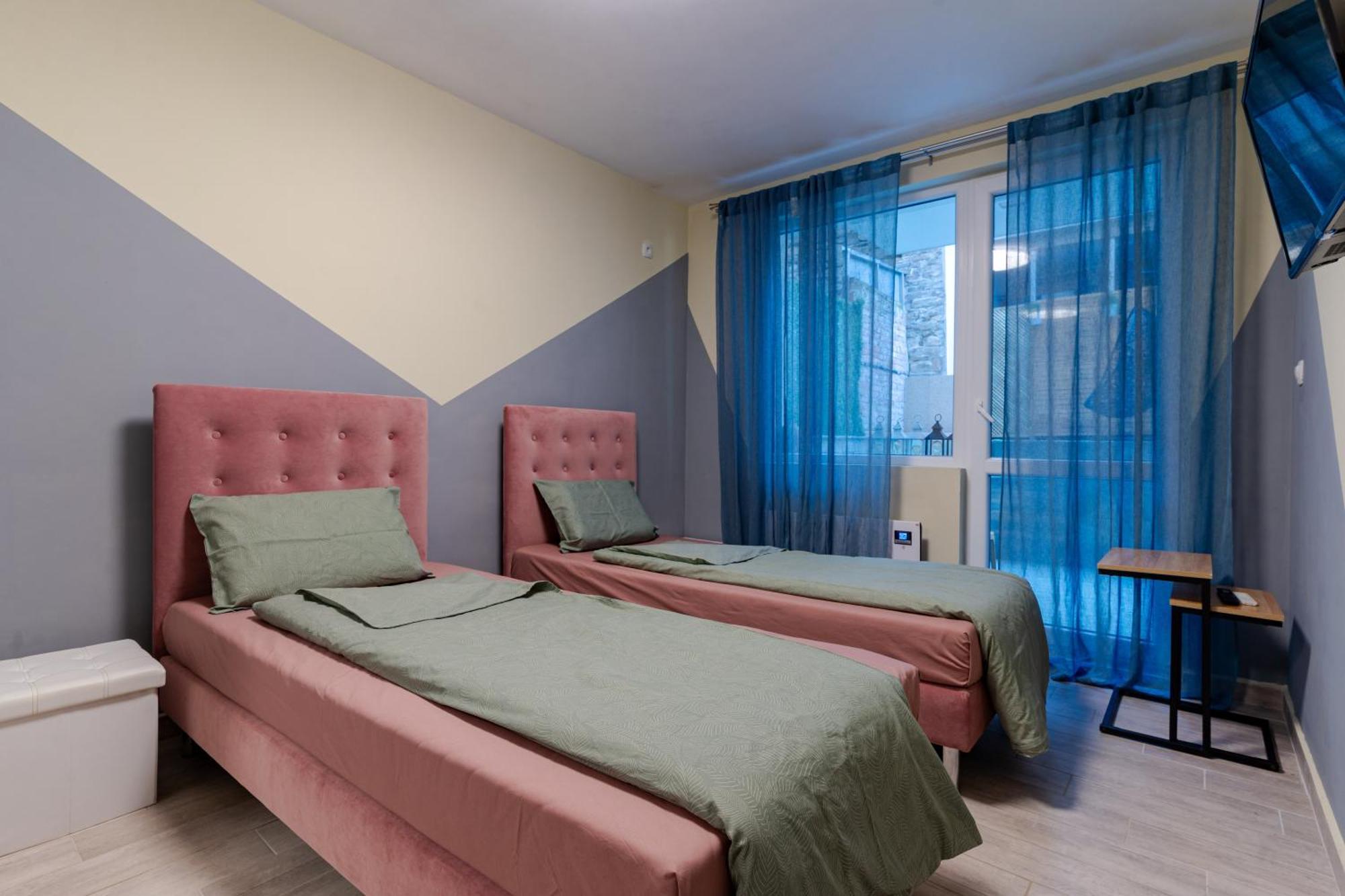 Mirela Guest Apartment 벨리코 터르노보 외부 사진